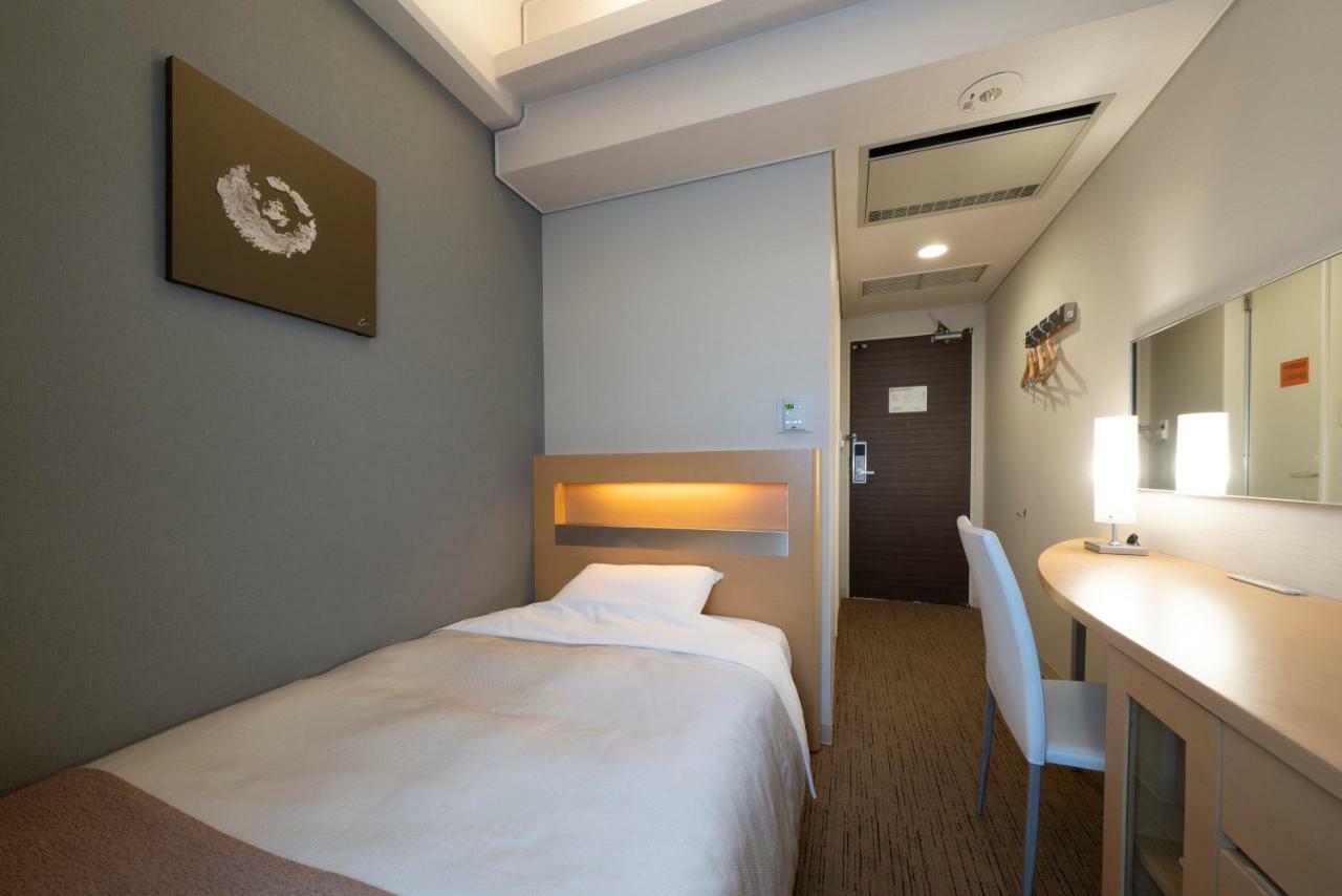 Hotel Binario Umeda Osaka Exteriör bild